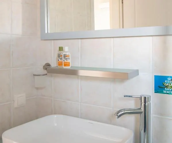 Splash With Amazing Sea Views In Piso Livadi