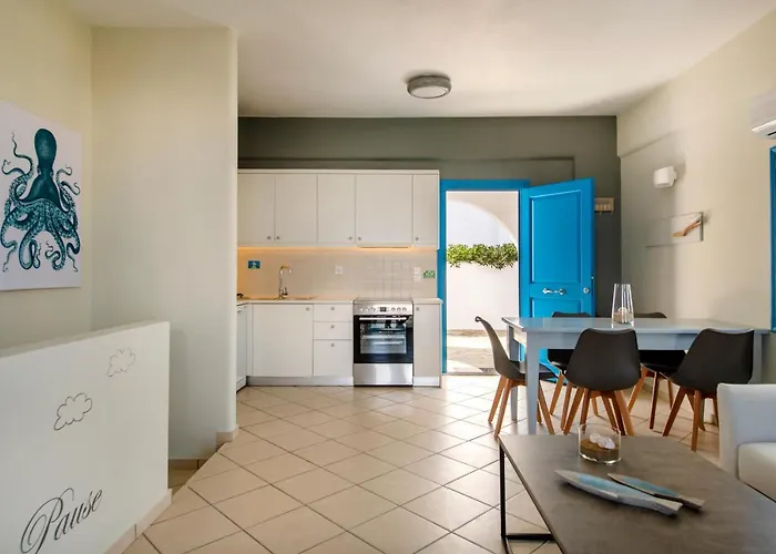 Splash With Amazing Sea Views In Casa vacanze *