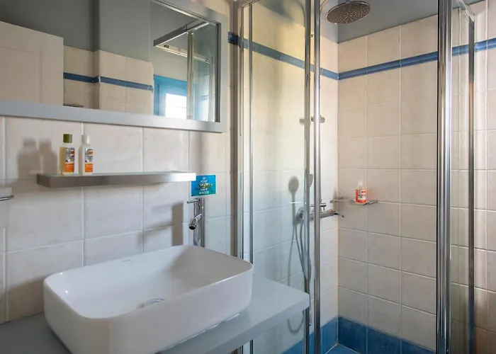 Splash With Amazing Sea Views In * Piso Livadi
