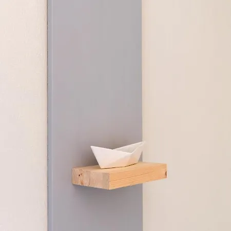 Splash With Amazing Sea Views In Holiday home *