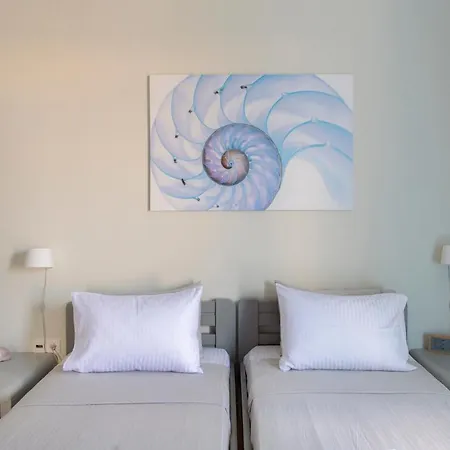 Holiday home Splash With Amazing Sea Views In Piso Livadi