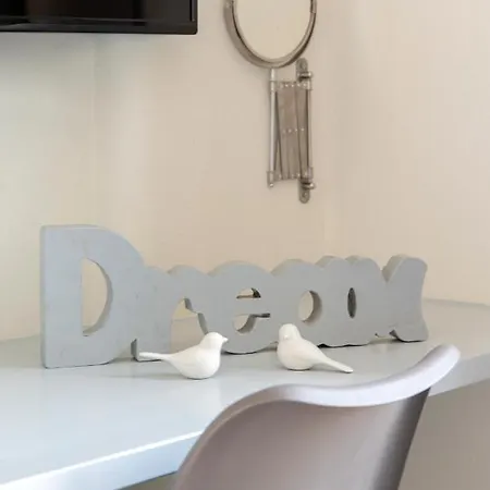 Splash With Amazing Sea Views In Piso Livadi