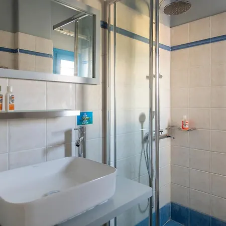 Splash With Amazing Sea Views In * Piso Livadi