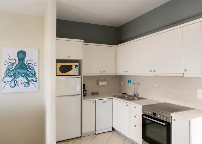 Splash With Amazing Sea Views In *